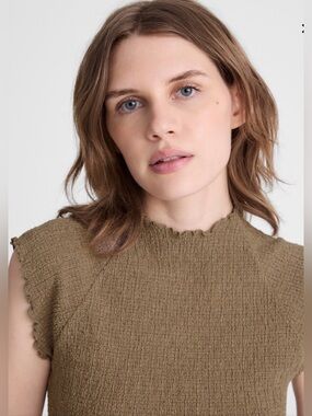 NWT MADEWELL Smocked Mock-neck Tank size women’s extra small